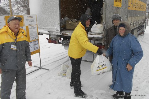 В феврале гуманитарную помощь Фонда Рината Ахметова получат более 22 тысяч мирных жителей Донбасса