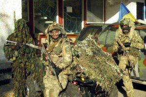 ДУК "Правый сектор" отошел от линии соприкосновения с боевиками