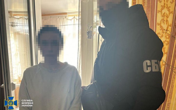 У Херсоні викрили колаборантку, яка оформлювала документацію щодо примусової депортації українців
