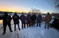 У Чернівецькій області затримали переправника ухилянтів разом із "клієнтами"