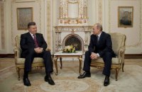 Янукович проводит неформальную встречу с Путиным