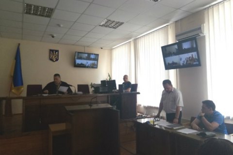 Экс-командиру харьковского "Беркута" снова не продлили арест