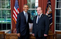 Обама принял верительные грамоты от посла Украины в США