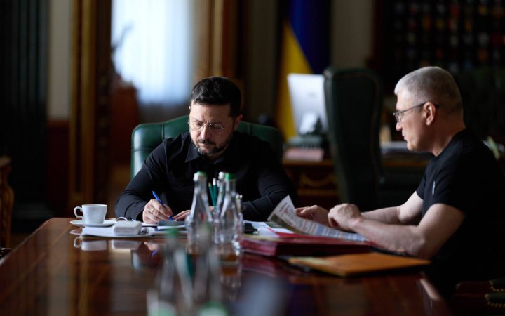 Зеленський: готуємо нові кроки у відповідь на затягування Росією війни