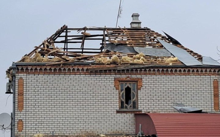 За день росіяни 17 разів обстріляли Нікопольщину 