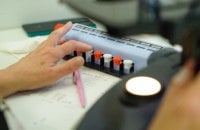 Як приватні лабораторії можуть робити аналізи й обстеження українцям безоплатно – Гусак  