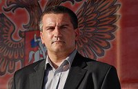 У мережу виклали документи про кримінальне минуле Аксьонова