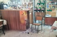 У Полтаві в кафе на двох ринках невідомий підірвав петарди 