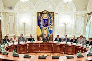 Порошенко перерахував першочергові реформи