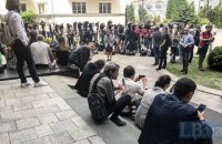 "Професійні" чи ні? Які правила для журналістів пропонує Мінкультури