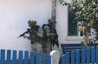 На Херсонщине нетрезвый мужчина открыл стрельбу из охотничьей винтовки