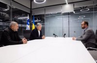 Нариман Джелялов передал из тюрьмы письмо Порошенко