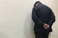 Двох силовиків Дніпропетровщини впіймали на хабарі 1,25 млн гривень