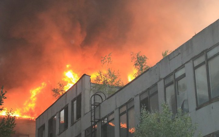 Ворог обстріляв ракетами Харків і два райони області, двоє людей поранено