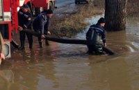 ДСНС відзвітувала про проходження піку паводку на Закарпатті