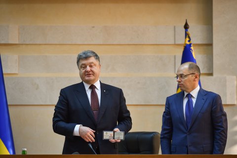 Порошенко отправил в отставку главу Одесской ОГА Степанова, - СМИ