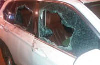 В Киеве мужчину ударили ножом в спину при выходе из обменки