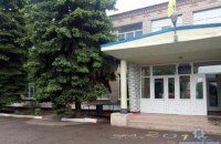 ​В селе под Марьинкой из-за распыления газа эвакуировали школу 