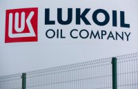 Через лазівку з нафтою Болгарія допомогла заробити РФ майже 1 млрд євро, − Politico 