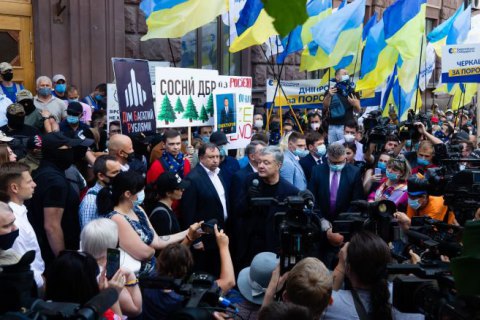 Порошенко пришел на допрос в ГБР