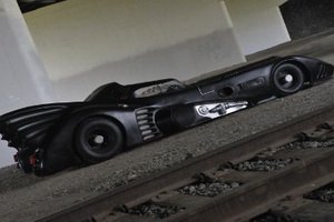 "Бэтмобиль" выставили на продажу