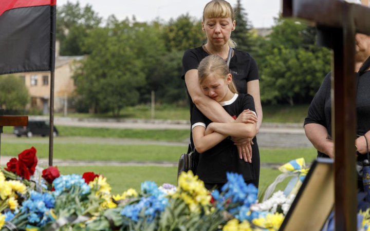 У Запоріжжі запустили проєкт психологічної підтримки дружин загиблих героїв