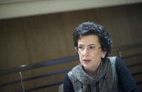 Саакашвили держится при власти на антироссийской истерии, - Бурджанадзе