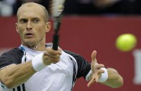 Давыденко проиграл на турнире в США