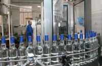 Подорожания бутылки водки до 90 гривен не будет, - АЛПА