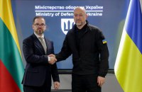 Шмигаль обговорив з міністром оборони Литви спільне виробництво морських дронів, радарів та протипіхотних мін