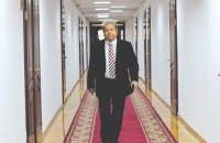 Михайло Поплавський напередодні тридцятиріччя ректорства заявив про передачу повноважень
