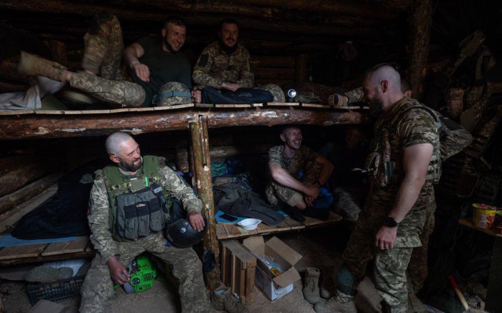 ЗСУ за добу вразили 13 опорних пунктів ворога та відбили атаки біля Бахмута і Авдіївки, – Генштаб