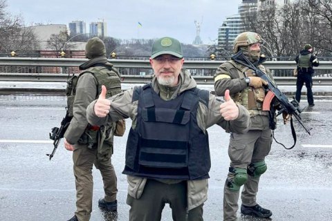 Российские оккупанты испугались позорного поражения и начали совершать преступления против человечности, – Резников