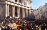 Протестующие установили палатки в центре Лондона