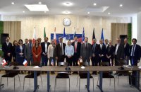Посли країн "Великої сімки" не покидатимуть Україну на тлі російських погроз
