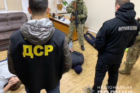 В Запорожской области задержали банду, совершившую около 20 преступлений