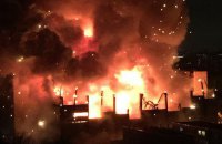 В Москве возник сильный пожар на заводе, где строили "Буран"