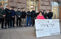 Активісти провели музичну акцію проти забудови на Сінному ринку