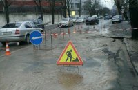 Из-за прорыва водопровода в Киеве изменили маршруты двух троллейбусов