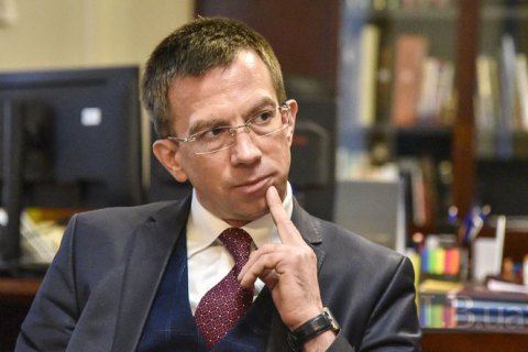 В МИД опровергли угрозу отмены безвиза для украинцев