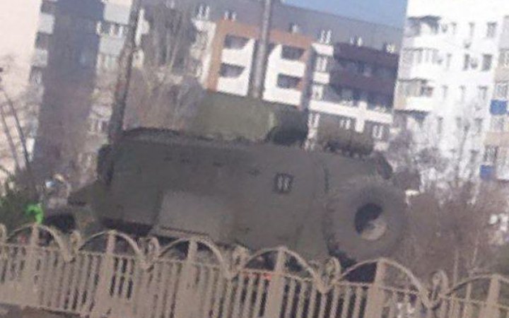 У Маріуполі помітили рух техніки у напрямку Бердянська