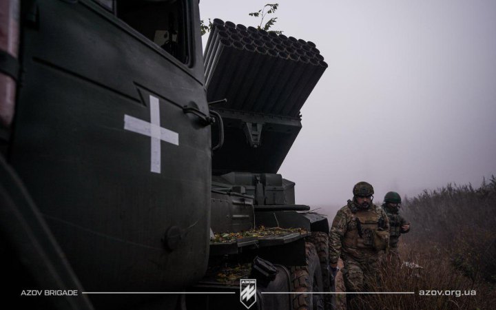 На Мар’їнському напрямку українські бійці відбили 18 атак росіян, на Авдіївському - 15, а на Бахмутському - 10, - Генштаб