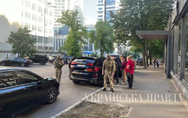 ​"УП": До Кирила Тимошенка прийшли з обшуками по справі зі "зливами" НАБУ (оновлено)