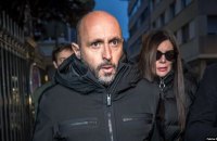 За підозрою у домашньому насильстві затримали власника швейцарського бару, де у пожежі загинула 41 людина
