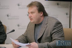 Украинцев ждет мощная информационная атака, - Денисенко