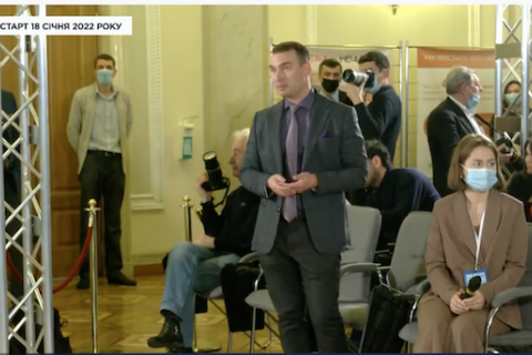 Железняк пришел на брифинг Стефанчука спрашивать о смене главы фракции "Голос"