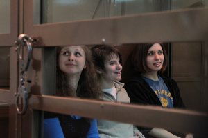 Участница Pussy Riot на суде отказалась от адвокатов