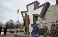 Ровно объявило конкурс на проект памятника Бандере