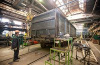 Крюковский завод закупает комплектующие в России, - СМИ