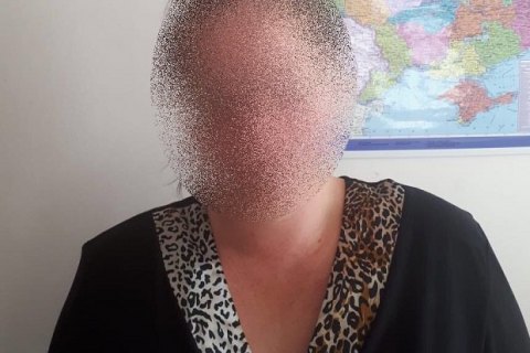 В Хмельницком женщина посуточно "сдавала в аренду" своих детей попрошайкам